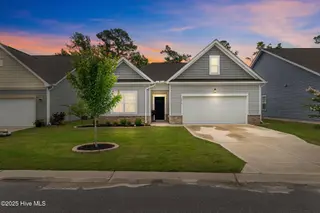 1014 Bogue Lane, New Bern, NC 28562 – photo 2: 1-web-or-mls-DSC_5956_2