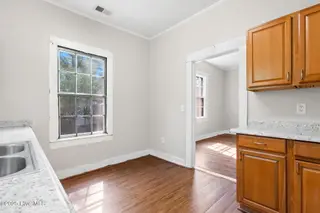 111 Meares Street, Wilmington, NC 28401 – photo 12: Kitchen