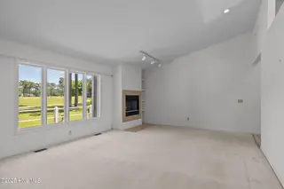 304 Lord Granville Drive, Morehead City, NC 28557 – photo 5: Living room