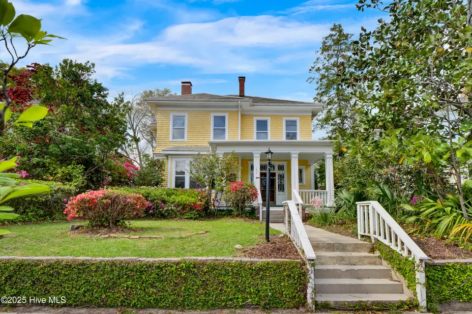 1805 Princess Street, Wilmington, NC 28405 – photo 1 of 52: 001_p1377298_178