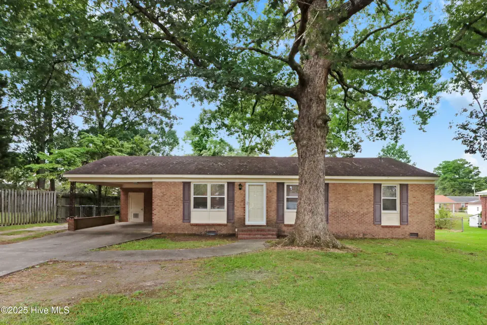 1108 Elanor Avenue, Goldsboro, NC 27530 – photo 1 of 27: 01-1108 Elanor Ave-1