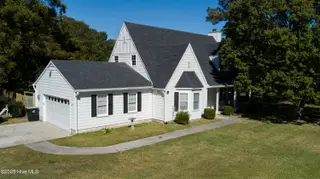 1223 Creek Road, Morehead City, NC 28557 — 3-bedroom home in Dill Creek, Morehead City, NC, photo 1 of 60: 1223RiverRd-11-5-25-005