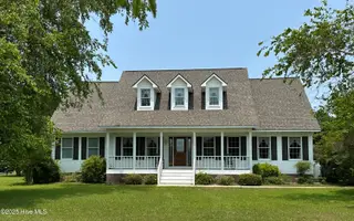 116 Spencer Lane, Newport, NC 28570 — 3-bedroom home in Gull Harbor, Newport, NC, photo 1 of 45: 116 Spencer Lane, Newport