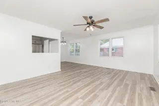 1009 River Street, Jacksonville, NC 28540 – photo 4: 5LIVING