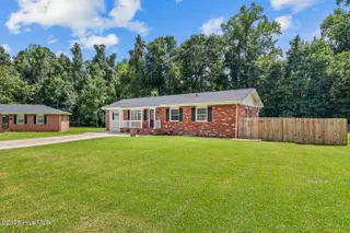 306 Sheffield Road, Jacksonville, NC 28546 – photo 3: 3
