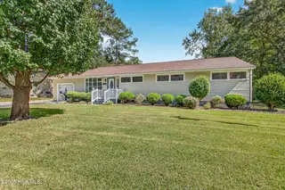 512 Jarman Street, Jacksonville, NC 28540 – photo 1: 01
