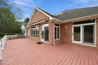 1235 Pine Valley Drive, New Bern, NC 28562 – photo 7: 43-web-or-mls-0C0A6166_edit