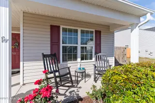 453 Old Charleston Drive SE, Bolivia, NC 28422 — 3-bedroom home in Brookstone, Bolivia, NC, photo 6 of 46: 60-web-or-mls-BTS00506