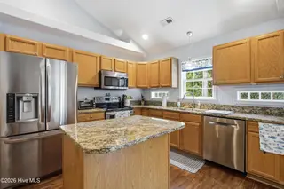 409 Neuchatel Road, New Bern, NC 28562 – photo 13: 37_img_4367