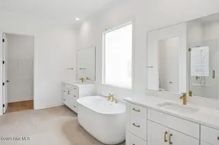 1545 St Lucia Drive SW, Shallotte, NC 28470 – photo 15: Primary Bathroom