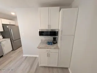 2034 Hunters Ridge Drive, Midway Park, NC 28544 – photo 12: Coffee bar and Pantry