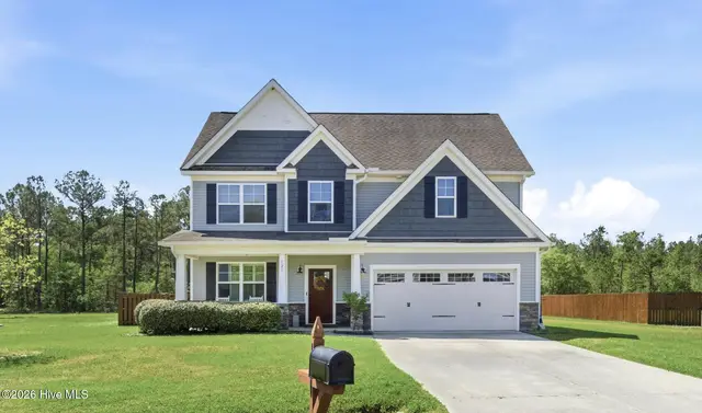 121 Cottle Court, Richlands, NC 28574
