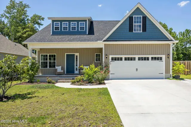 7165 Old Stump Drive SE, Leland, NC 28451