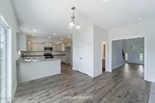 217 Little Bird Lane, Jacksonville, NC 28546 — 4-bedroom home in Onslow Bay, Jacksonville, NC, photo 14 of 35: SIMILAR PHOTO CATALINA-18