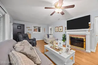 1303 West Road, Kinston, NC 28501 – photo 7: 25-web-or-mls-IMG_6413