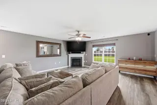 321 Ginger Drive, New Bern, NC 28560 – photo 13: 28-web-or-mls-0C0A8261