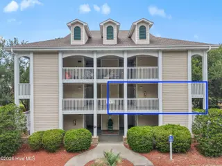 3350 Club Villas Drive # 1004, Southport, NC 28461 — 2-bedroom condo in St James, Southport, NC, photo 3 of 51