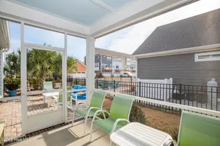 130 Whimbrel Way, Beaufort, NC 28516 – photo 24: Screen porch