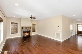 165 Catalpa Lane S, Pinehurst, NC 28374 – photo 8: living room3
