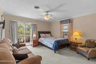 402 Canal Drive, Carolina Beach, NC 28428 – photo 19: 28-web-or-mls-BTS06909