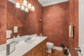165 Cedar Lane, Newport, NC 28570 — 3-bedroom home in Gull Harbor, Newport, NC, photo 12 of 48: Half Bath