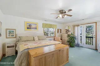 104 Elm Court, Pine Knoll Shores, NC 28512 – photo 6: Primary Bedroom