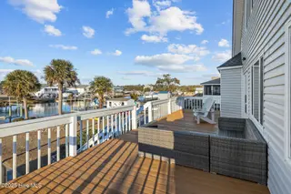 407 Cedar Point Boulevard, Cedar Point, NC 28584 – photo 22: 40-web-or-mls-1S3A0474