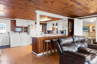 4025 E Beach Drive, Oak Island, NC 28465 – photo 12: 44-web-or-mls-CAMMediaLLC.com (44 of 47)