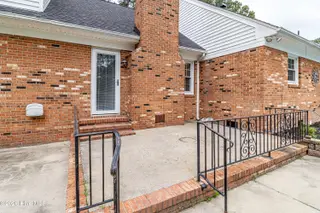 1921 Pinemont Circle, Goldsboro, NC 27534 – photo 13: IMG_9422