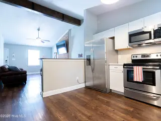 414 Cedar Creek Drive, Jacksonville, NC 28540 – photo 8