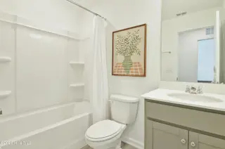 580 Sandy Hollow Drive, Jacksonville, NC 28540 – photo 11: Bathroom 2 Upstairs (Similar Home)