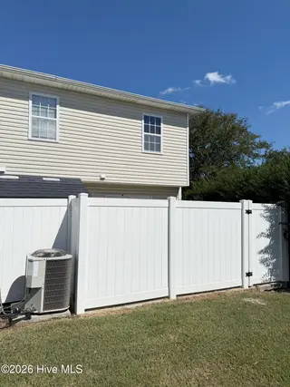 2108 Flagstone Court B1, Greenville, NC 27834 — 3-bedroom townhome in Cobblestone, Greenville, NC, photo 5 of 26: IMG_6768