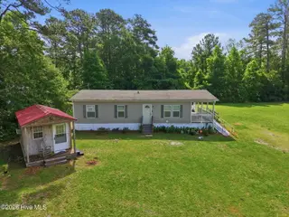 172 Gray Squirrel Lane, Newport, NC 28570 – photo 6: 10-web-or-mls-DJI_20260528101504_0823_D