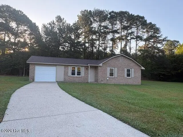 1309 Manchester Road, Kinston, NC 28504 – photo 1 of 17: Front