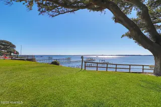 5005 Holly Lane, Morehead City, NC 28557 – photo 13: 5005 Holly Lane