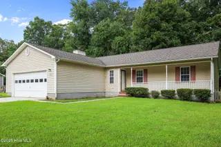 104 Wigeon Road, Jacksonville, NC 28540 — 3-bedroom home in Mallard Creek, Jacksonville, NC, photo 3 of 41: 3-web-or-mls-104 Wigeon Rd. 69