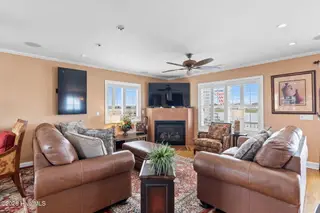2022 W Sea Aire Canal SW, Supply, NC 28462 — 4-bedroom home in Sea Aire Estates, Supply, NC, photo 6 of 68: 8-web-or-mls-CAMMediaLLC.com (48 of 69)