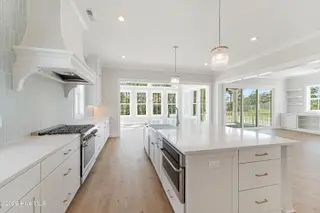 503 Swan Court, Beaufort, NC 28516 – photo 11: Kitchen