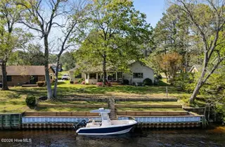 220 Shoreline Drive, New Bern, NC 28562 – photo 5: IMG_8701