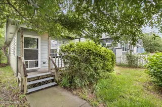 117 S 13th Street, Wilmington, NC 28401 – photo 2: 4_front entryway