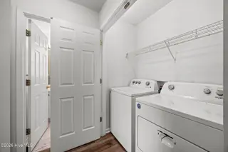 2905 Flintridge Drive, Greenville, NC 27834 – photo 7: 25-web-or-mls-IMG_5141