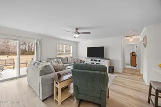 1107 Willowbrook Rn, Ayden, NC 28513 – photo 16: Living Room