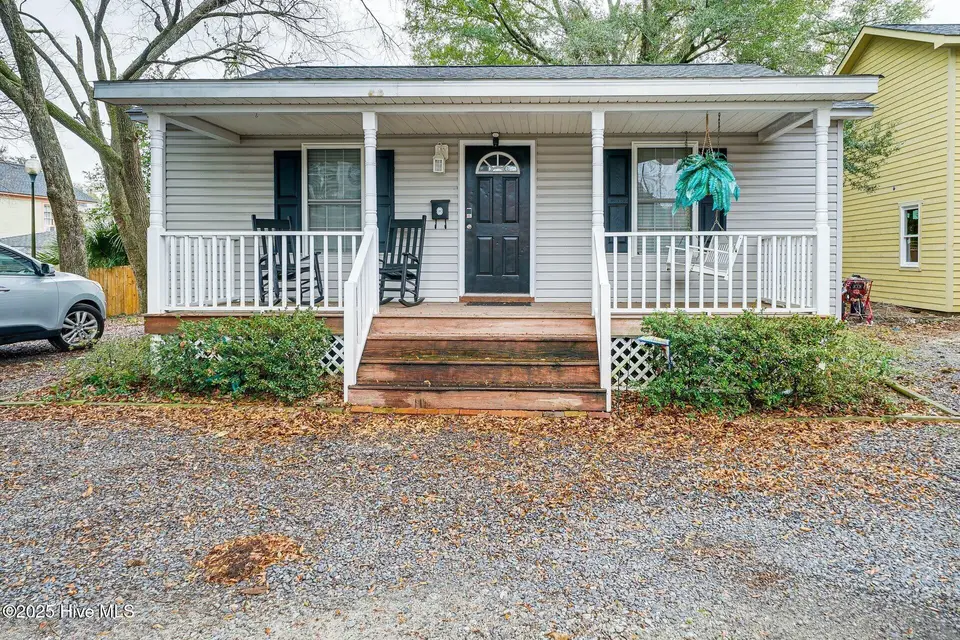 504 Peabody Alley, Wilmington, NC 28401 — 2-bedroom home in Rankin Place North, Wilmington, NC, photo 1 of 19: a0FPl000000idqYMAQ