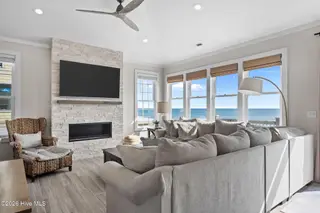 728 New River Inlet Road, North Topsail Beach, NC 28460 – photo 23: 28-web-or-mls-27-print-_RAD8890