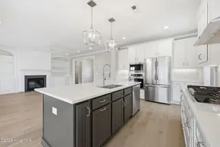 3704 Barrington Drive, Greenville, NC 27834 – photo 13: 35-web-or-mls-img_5932