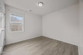 4015 W T Whitehead Drive, Jacksonville, NC 28546 – photo 13: Guest Room