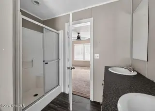 2184 Creekwood Court SW, Supply, NC 28462 — 3-bedroom manufactured home in Holden Beach, Supply, NC, photo 18 of 20