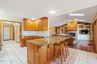 1461 S Shore Drive, Southport, NC 28461 – photo 18: Breaffast Nook
