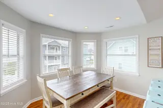 124 N Permuda Wynd Drive, North Topsail Beach, NC 28460 – photo 22: 124 N. Permuda Wynd - Interiors - Edited