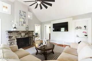 1905 Grace Street, Wilmington, NC 28405 – photo 13: 02living4